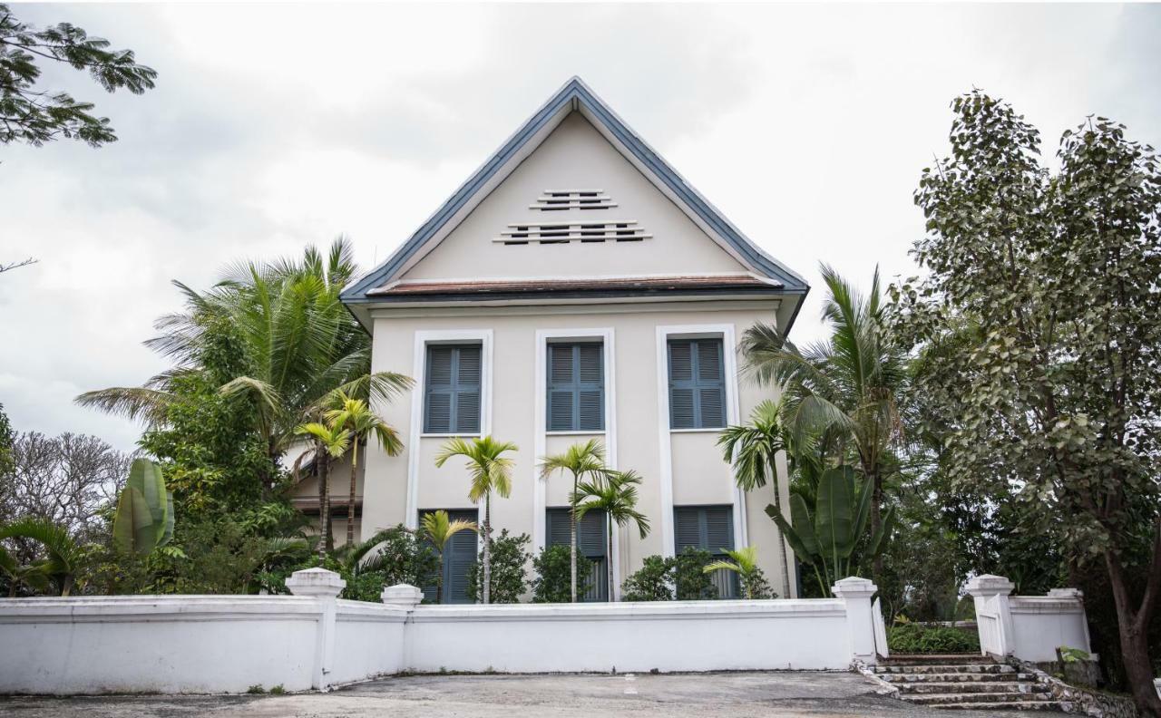 Jing Land Hotel Luang Prabang Exterior photo